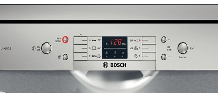 Bảng điều khiển của máy rửa bát Bosch SMS63L08EA