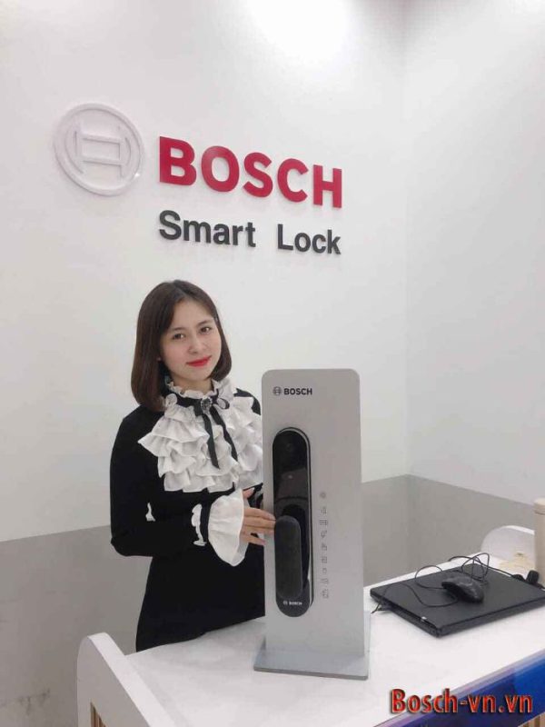 Khóa cửa điện tử Bosch FU700 cho bạn sự an toàn hoàn hảo