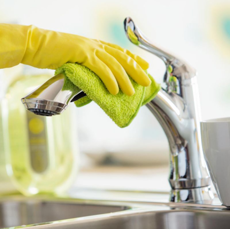 Khi nào bạn cần làm sạch vòi rửa bát?