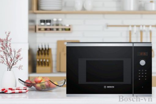 Lò vi sóng Bosch BEL523MS0B phù hợp với hầu hết không gian bếp