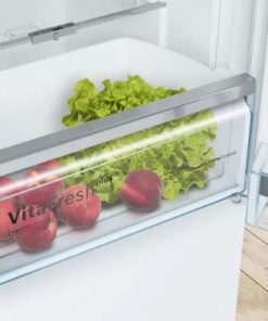 Ngăn chứa VitaFreshPlus được tích hợp trên Tủ lạnh Bosch KIN86AF300 